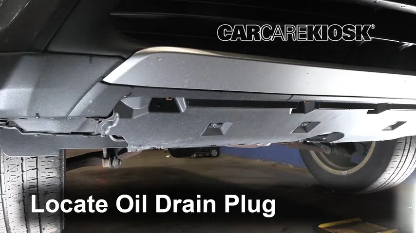 2017 Toyota RAV4 Hybrid Limited 2.5L 4 Cyl. Huile Changer l'huile et le filtre à huile